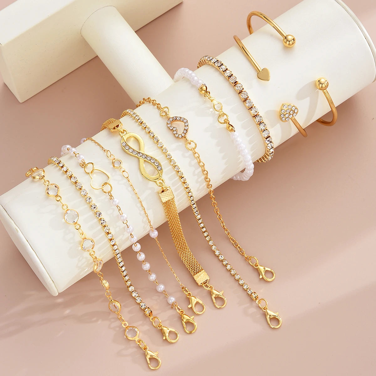 11 Pcs Boho Pearl Crystal Heart Infinity Sign Bracelets for Women Vintage Elegant Gold Color Bracelets Sets New Vacation Jewelry