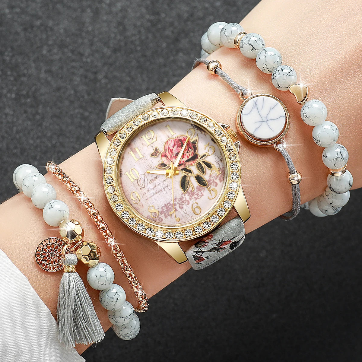 2/3/4/5PCS Fashion Rhinestone Women's Watch Flowers Printed Leather Band Female Quartz Watches Bracelets Set（Without Box）