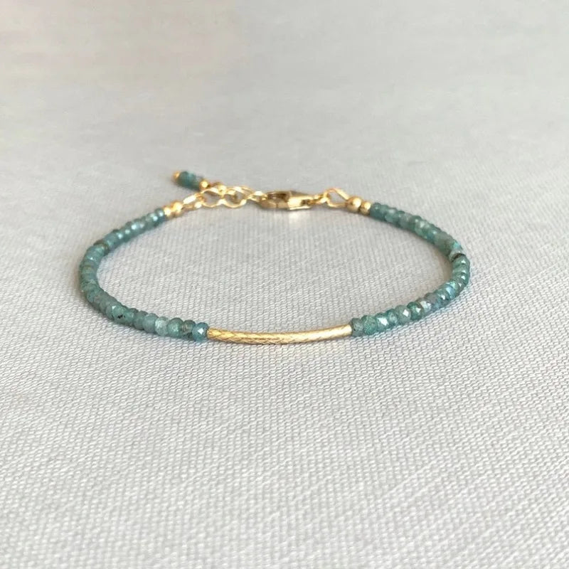 Exquisite blue stone bracelet,