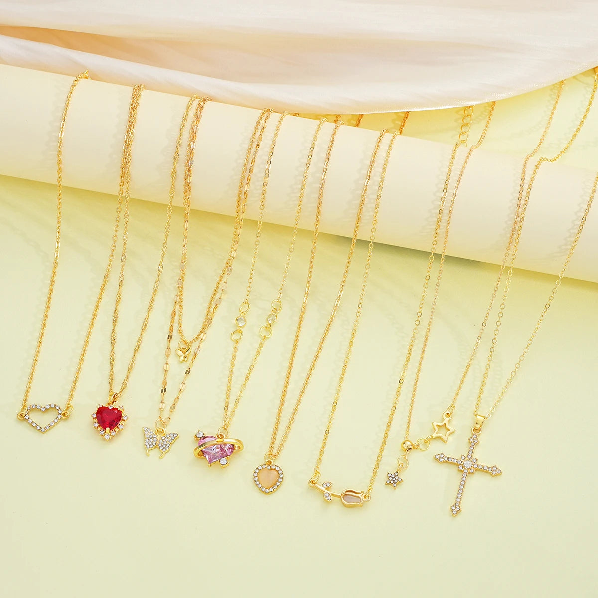 8 Pcs Simple Temperament Necklace Set For Women Elegant Gold Color Crystal Butterfly Cross Rose Heart Star Pendant Necklaces
