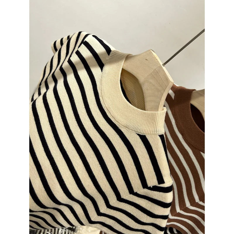 Half Turtleneck Pullover Striped Sweater Sweater Slim Fit Top Shirt Women's Early Spring and Autumn Short Sleeve Bottoming Shirt